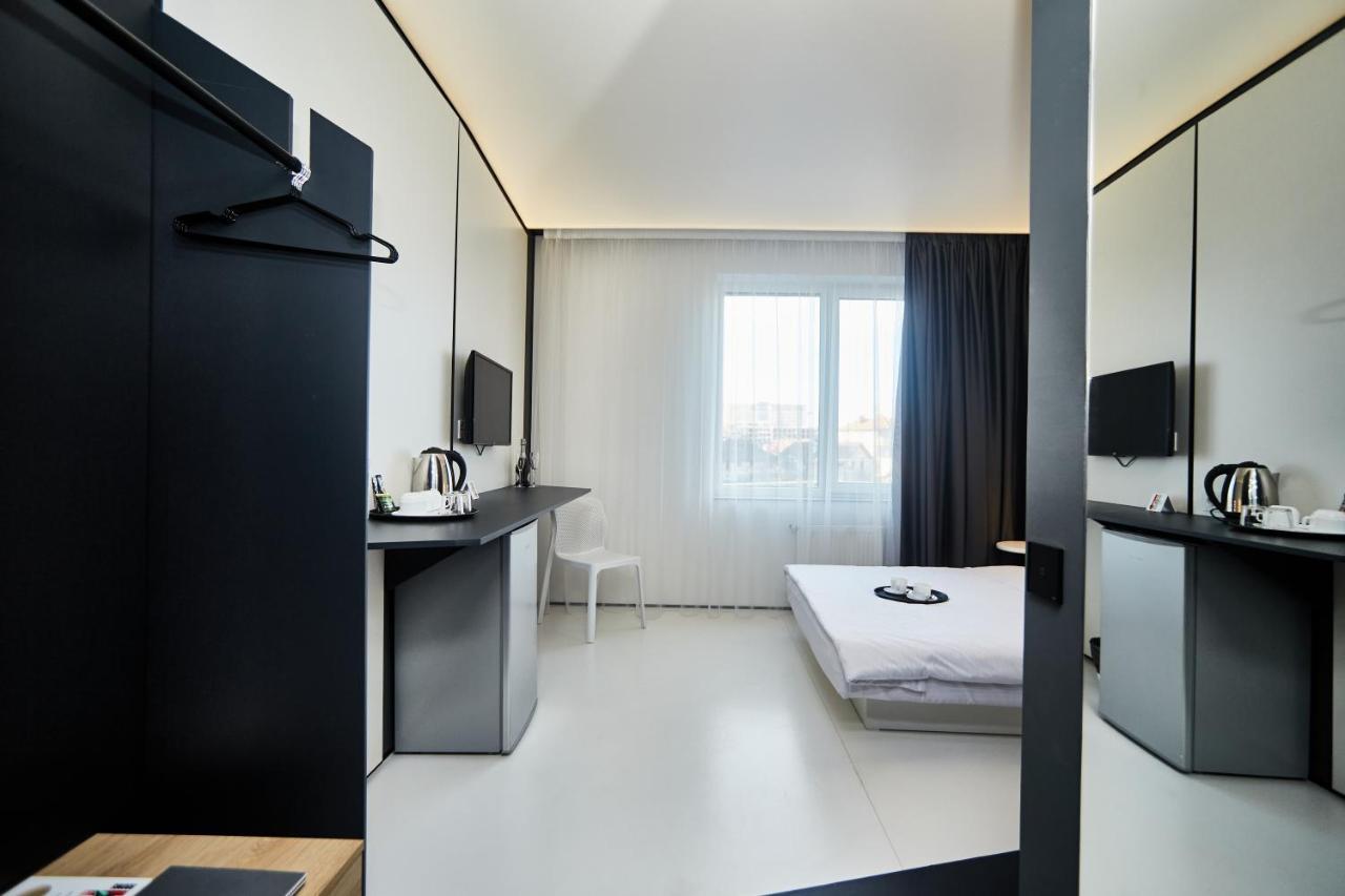 Sunday Hotel 오데사 외부 사진
