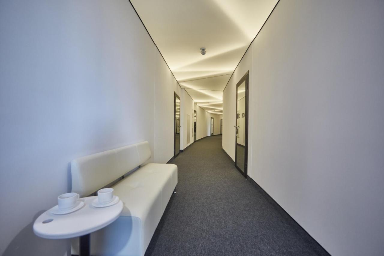 Sunday Hotel 오데사 외부 사진